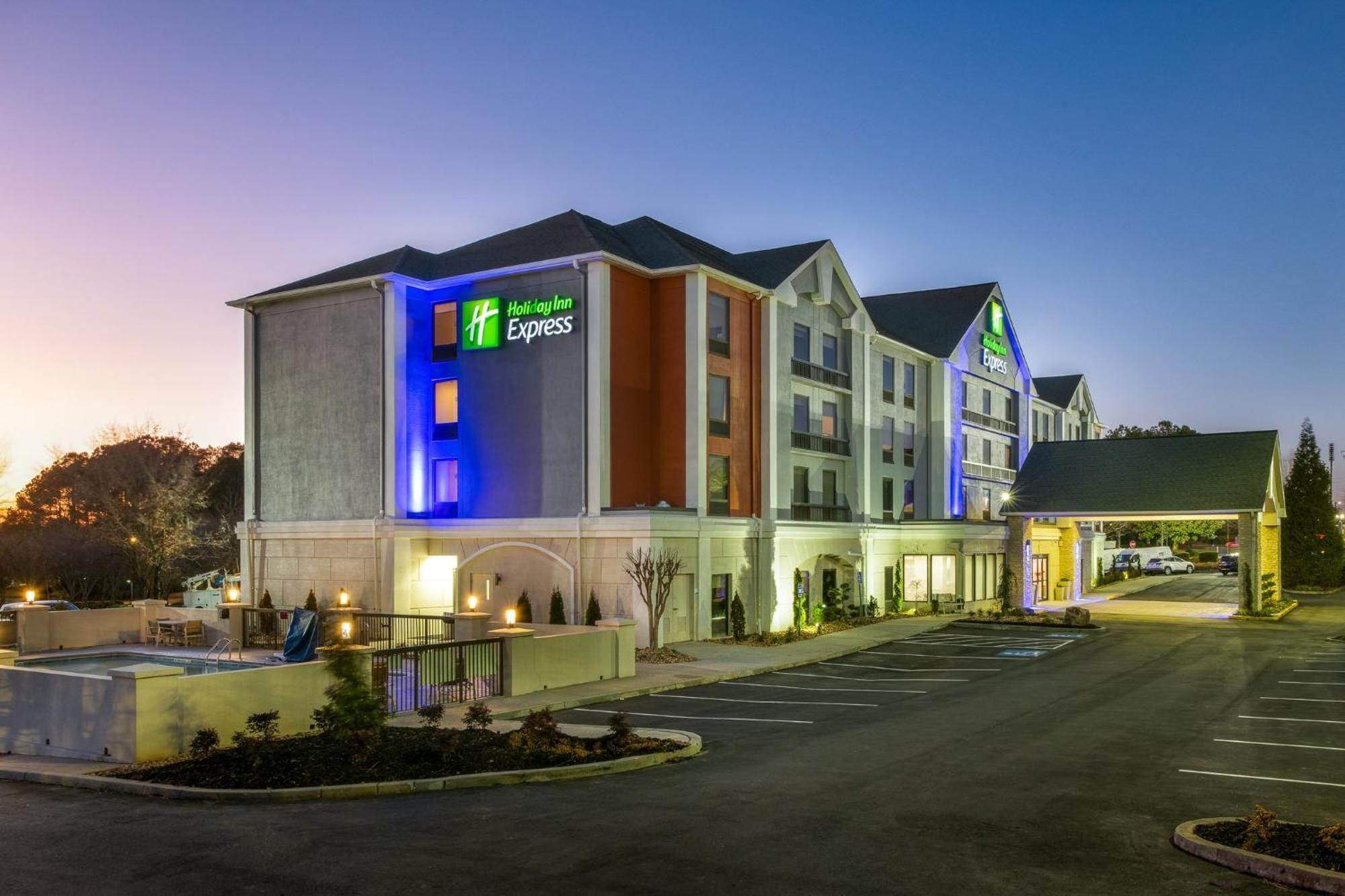 Holiday Inn Express Atlanta West - Theme Park Area By Ihg Lithia Springs Bagian luar foto