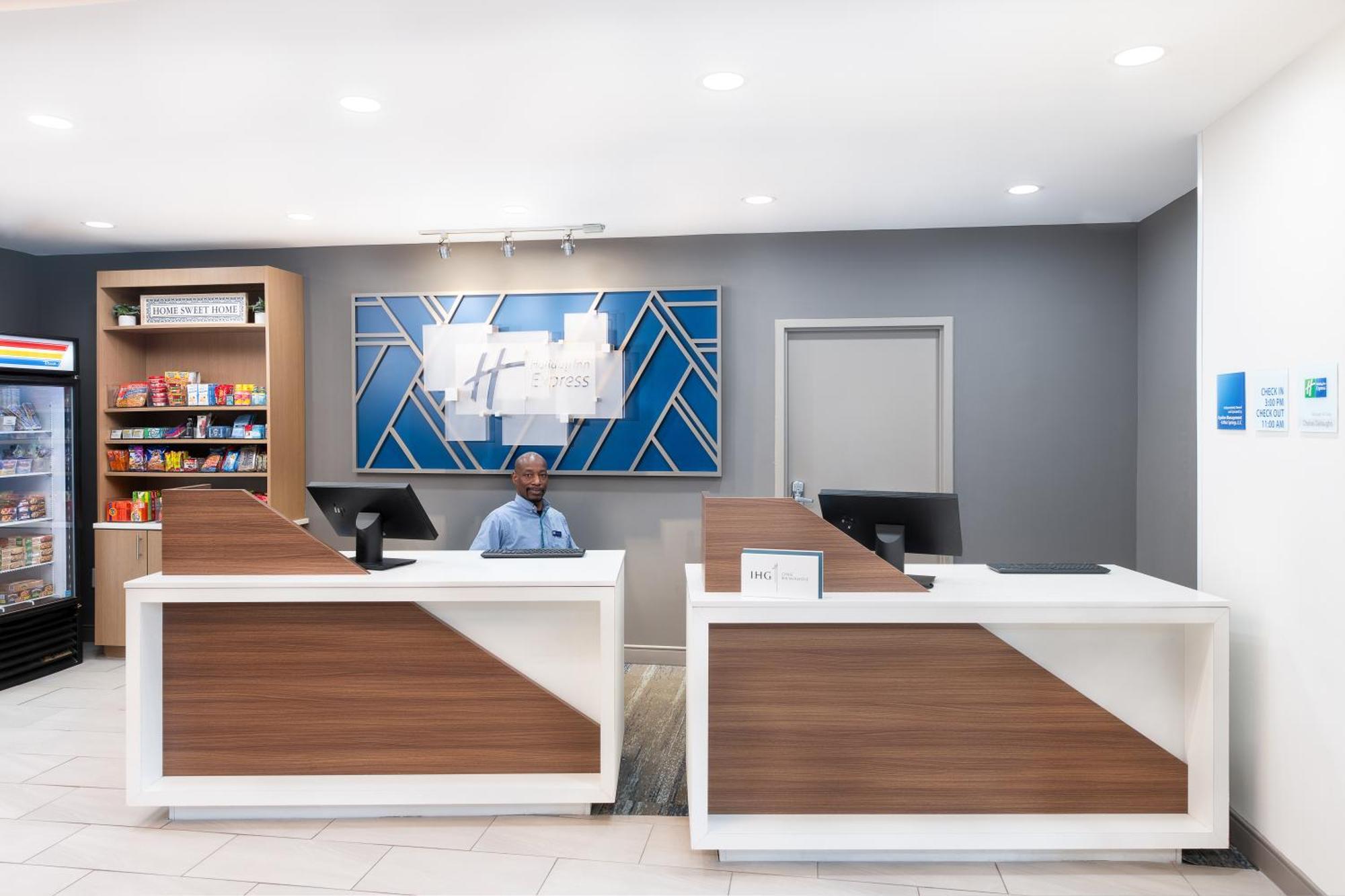 Holiday Inn Express Atlanta West - Theme Park Area By Ihg Lithia Springs Bagian luar foto