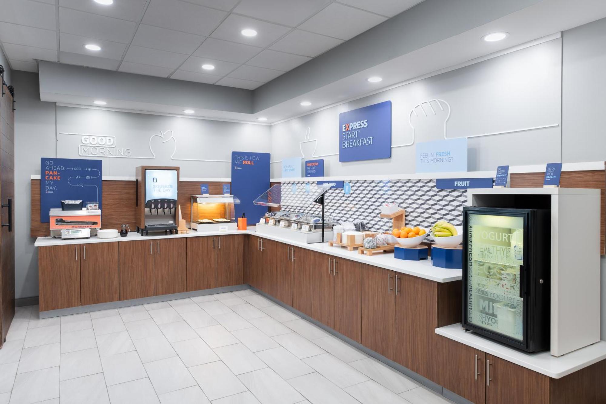 Holiday Inn Express Atlanta West - Theme Park Area By Ihg Lithia Springs Bagian luar foto